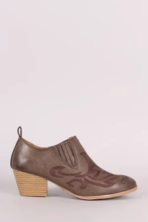 Qupid Western Etched Ankle Boots